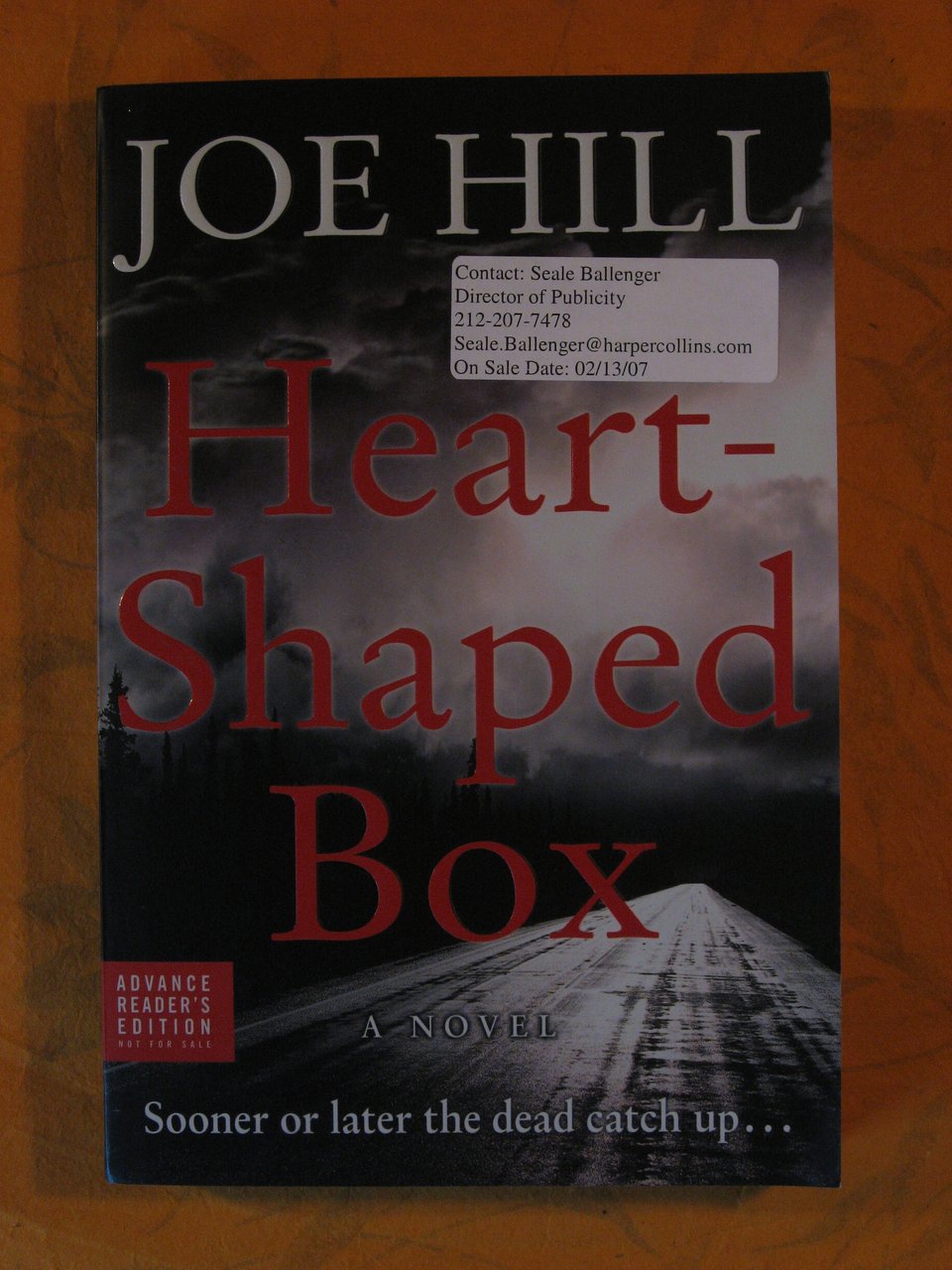 Heart - Shaped Box [Advance Reader's Edition]