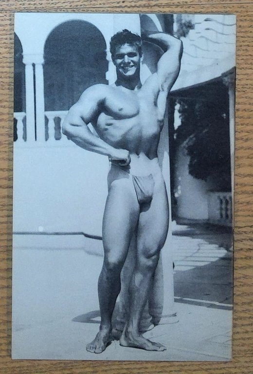 Physique Pictorial Volume 8, Number 4, Winter 1958