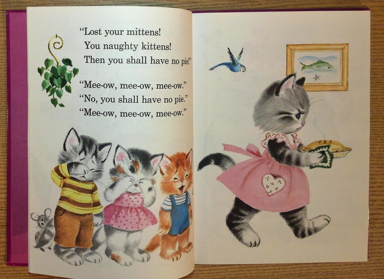 The Rand McNally Book of Favorite Nursery Rhymes