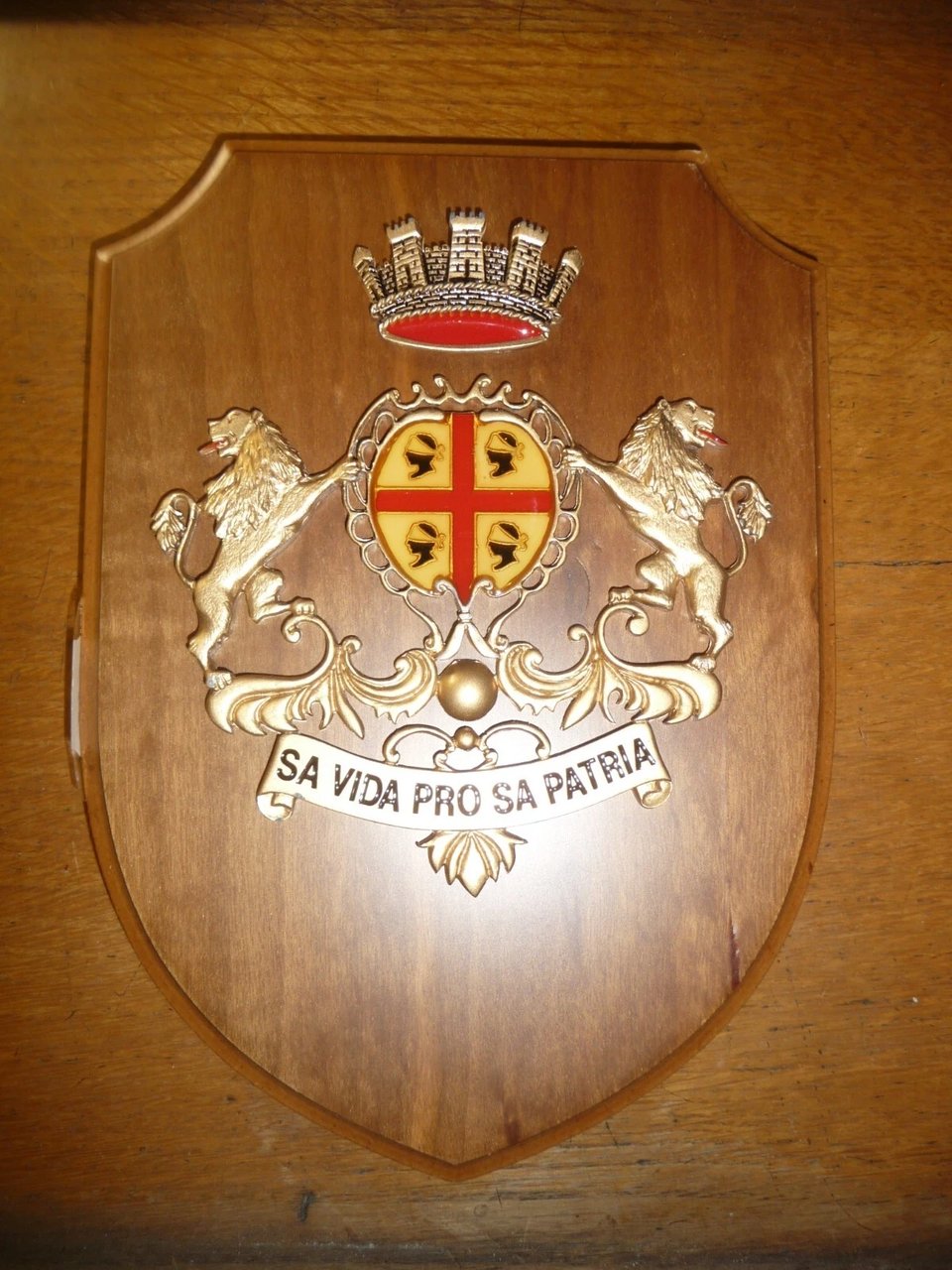 005 CREST EMBLEMA MILITARE DELLA BRIGATA SASSARI MOTTO SA VIDA …