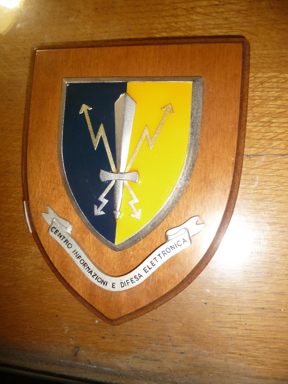 012 CREST EMBLEMA MILITARE CENTRO INFORMAZIONI E DIFESA ELETTRONICA