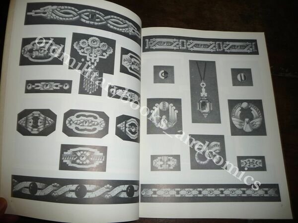 AUTHENTIC ART DECO JEWELRY DESIGNS AA.VV.
