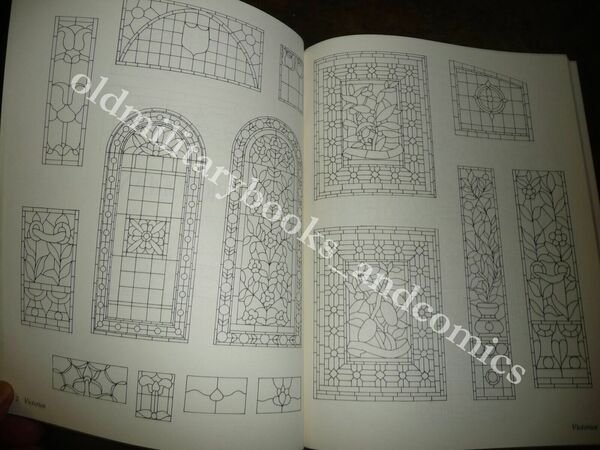 TREASURY OF TRADITIONAL STAINED GLASS DESIGN ANN V. WINTERBOTHAM