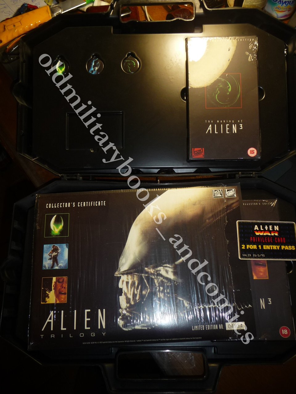 ALIEN TRILOGY COFANETTO CON TRE FILM IN DVD CERTIFICATO AUTENTICITA …