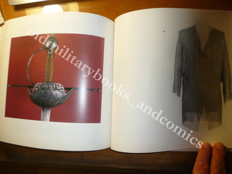 ARMERIA DELLA ROCCA MOSTRA DI ARMI ANTICHE MAURIZIO MAURO | Immagine Gallery 6