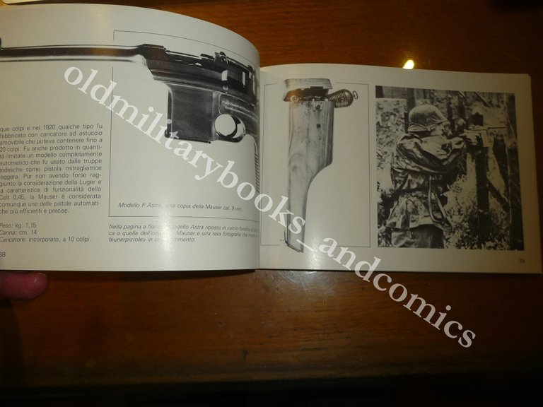 PISTOLE E REVOLVERS MILITARI 1900/45 I.V. HOGG 1979 II^ Ed. | Immagine Gallery 6