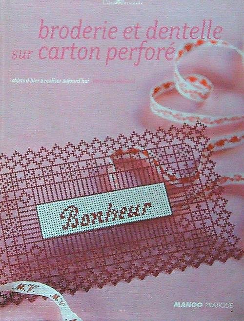 Broderie et dentelle sur carton perforé | Immagine Gallery 2
