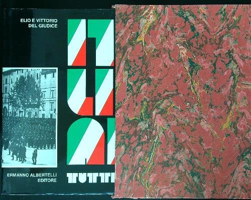 Italiani... tutti in divisa!