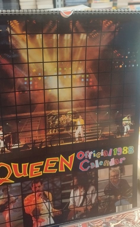 7 calendar official queen /calendario queen lotto 7 calendari