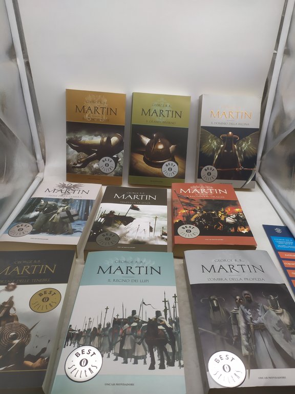 9 volumi george r.r. martin oscar mondadori