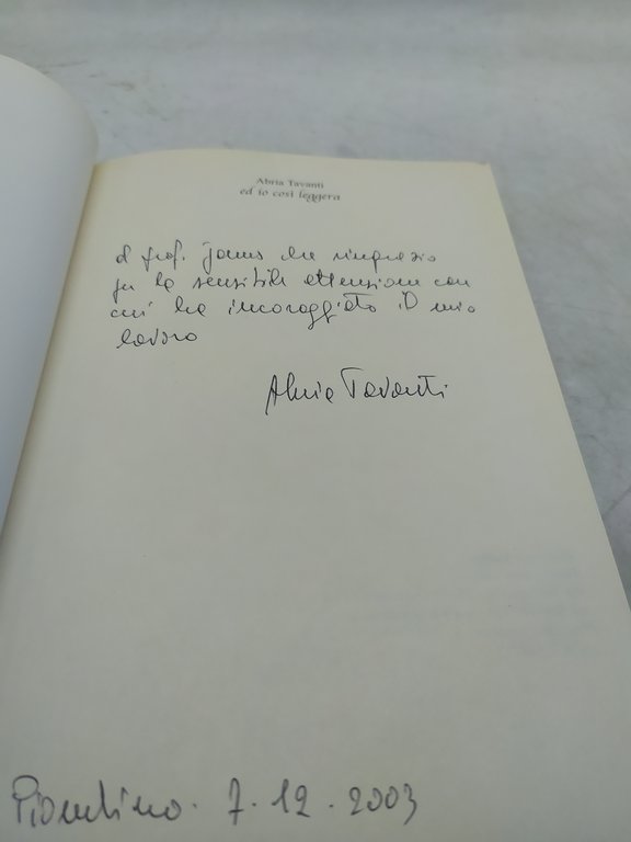 abria tavanti ed io così leggera felici editore