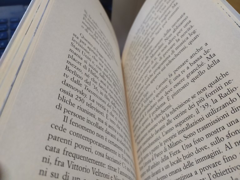 accendi la tua radio per favor... qui radio torino franco …