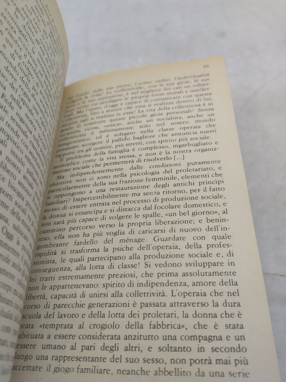 aleksandra kollontaj comunismo famiglia morale sessuale savelli