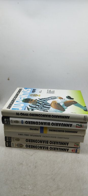 annuario bianconero 1982-83-89-90-91-92-93-94-95 6 volumi