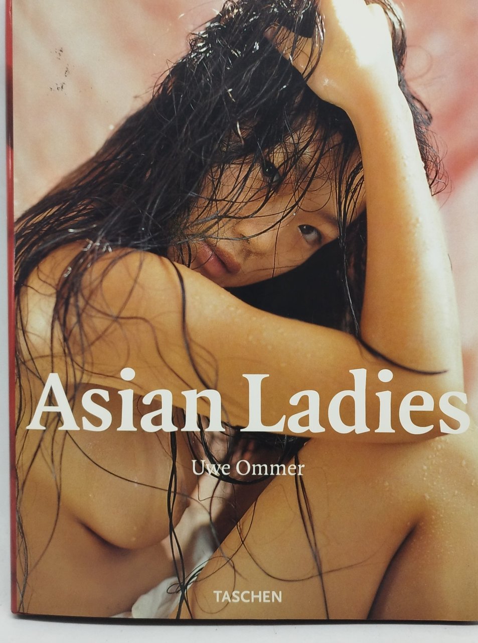 asian ladies uwe omer taschen