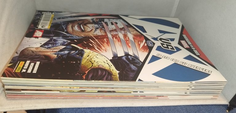 avengers vs x-men + conseguenze + eroi e mutanti panini …