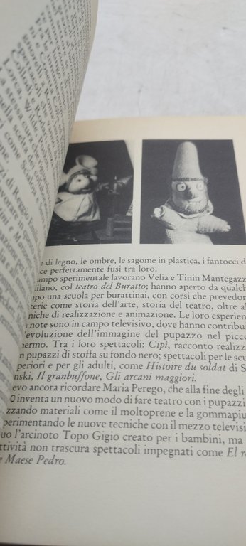 burattini tecniche e materiali per costruire animare e sceneggiare