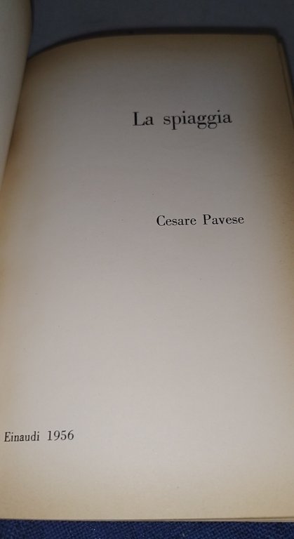 cesare pavese la spiaggia einaudi
