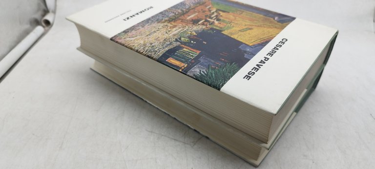 cesare pavese romanzi einaudi 2 volumi