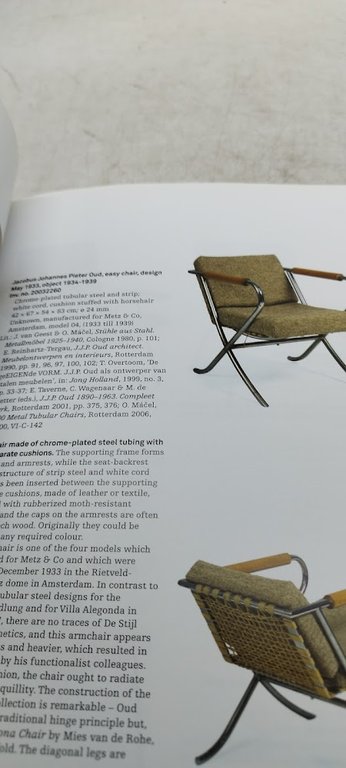 chairs catalogue of the delft faculty of architecture collection