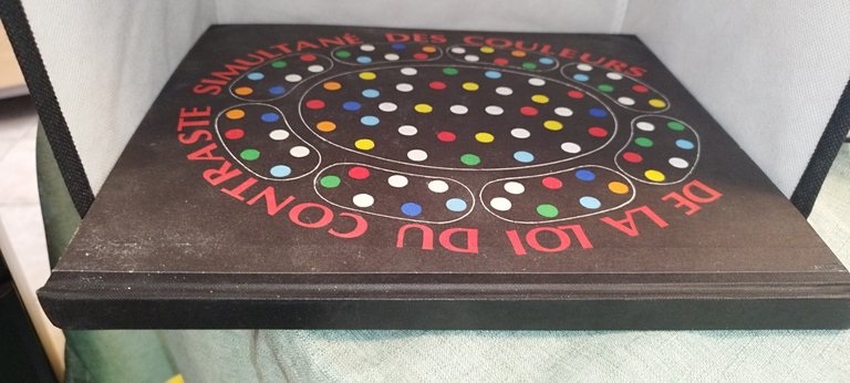 de la loi du contraste simultanè des couleurs | Immagine Gallery 4