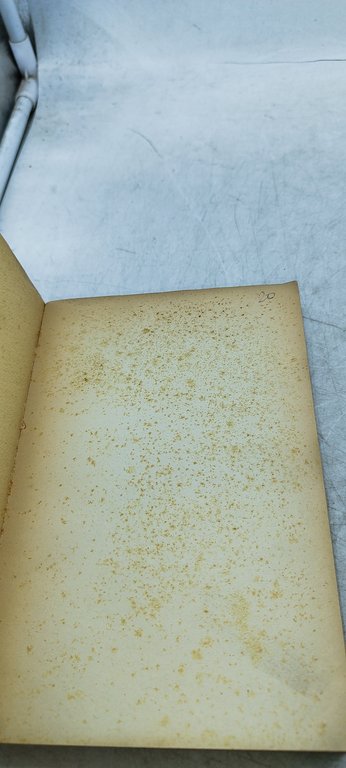 dentro mi è nato l'uomo einaudi