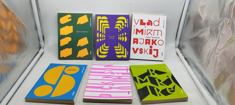 di versi corrieriere della sera 30 volumi