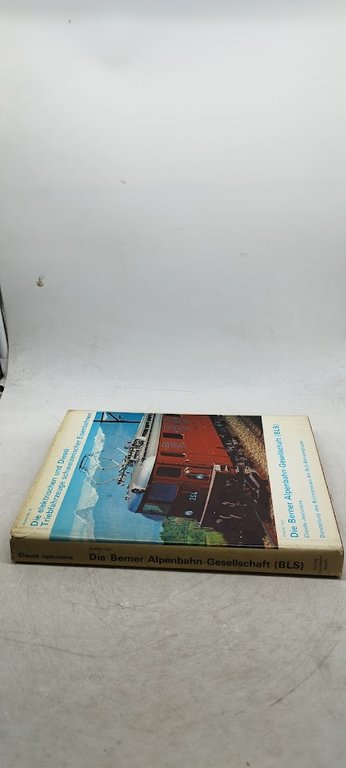 die elektrischen und diesel triebfahrzeuge schweizerischer eisenbahnen