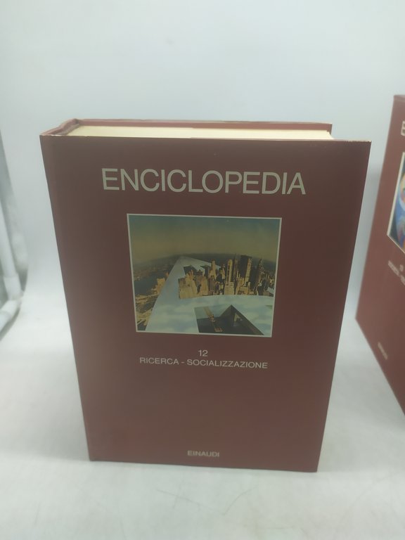 enciclopedia einaudi 16 volumi