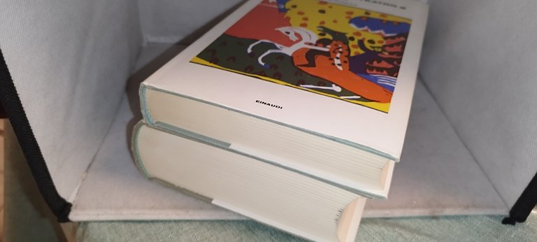 eugenè ionesco teatro 2 volumi einaudi | Immagine Gallery 7