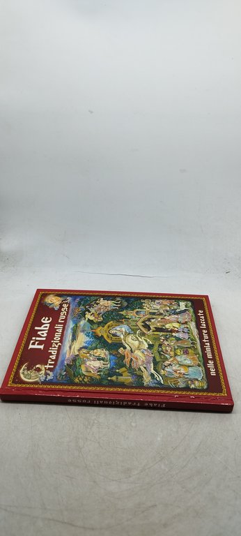 fiabe tradizionali russe nelle miniature laccate