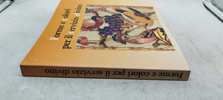 forme e colori per il servizio divino