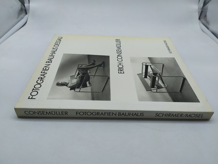 fotografien bauhaus dessau erich consemuller schirmer mosel