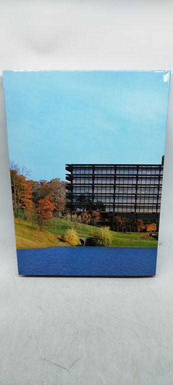 ga global architecture book 7 office buildings