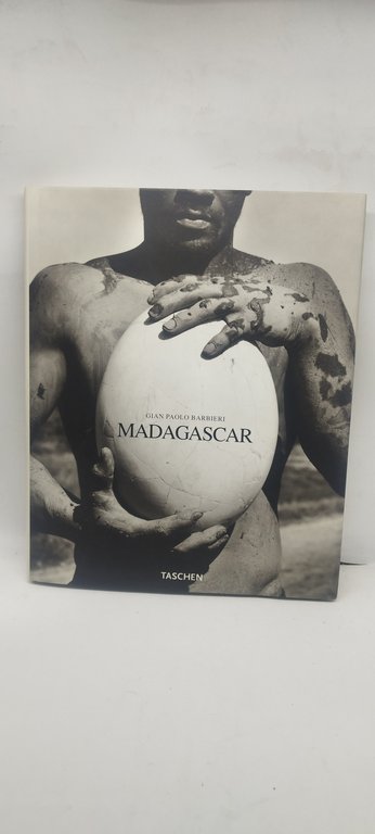 gian paolo barbieri madagascar taschen