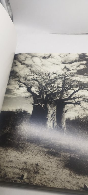 gian paolo barbieri madagascar taschen