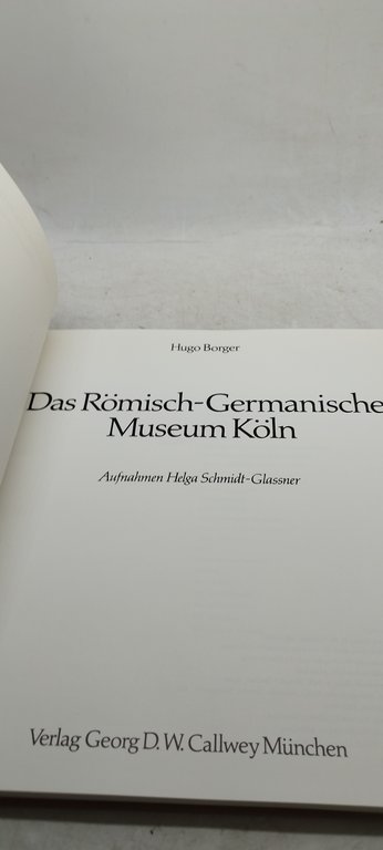 hugo borget das romisch-germanische museum koln