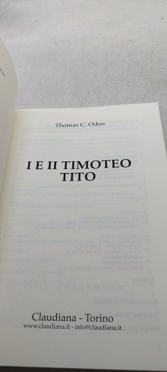 I e II timoteo tito thomas c oden claudiana