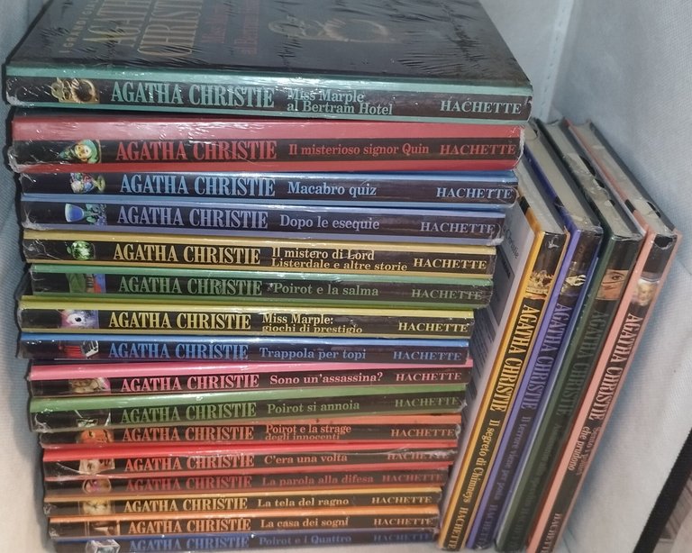I Grandi Gialli Di Agatha Christie Hachette 88 volumi quasi … | Immagine Gallery 5