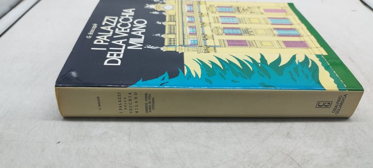 i palazzi della vecchia milano hoepli