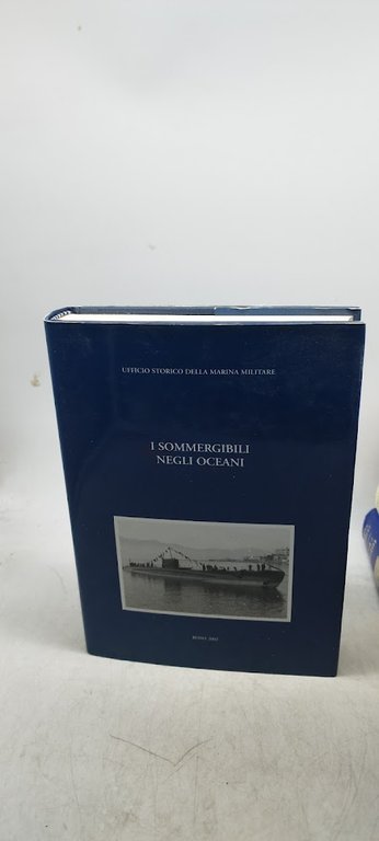 i sommergibil negli oceani