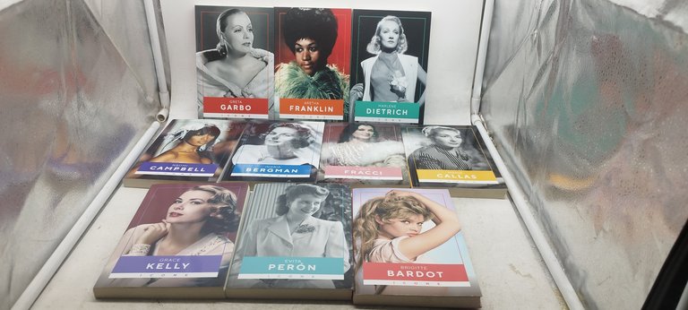 icone corriere della sera 16 volumi