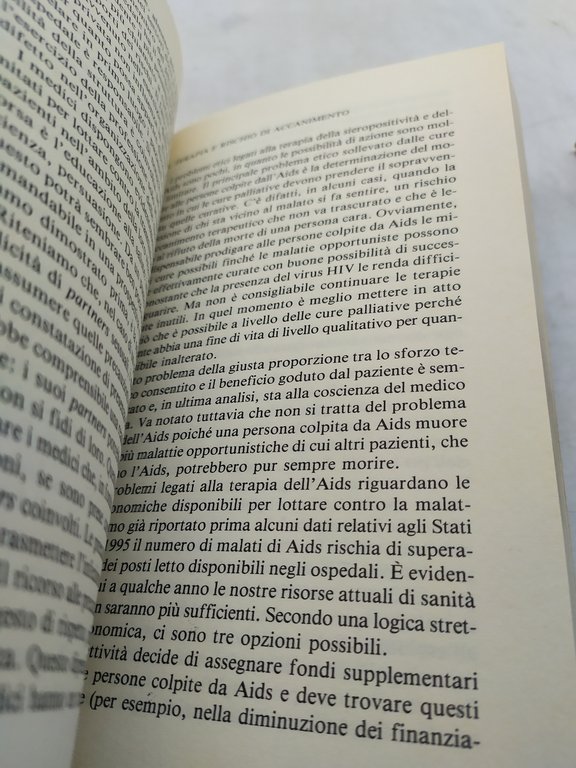 il cittadino il medico e l'aids edizioni paoline