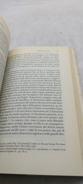 il corpo del nemico ucciso giovanni de luca