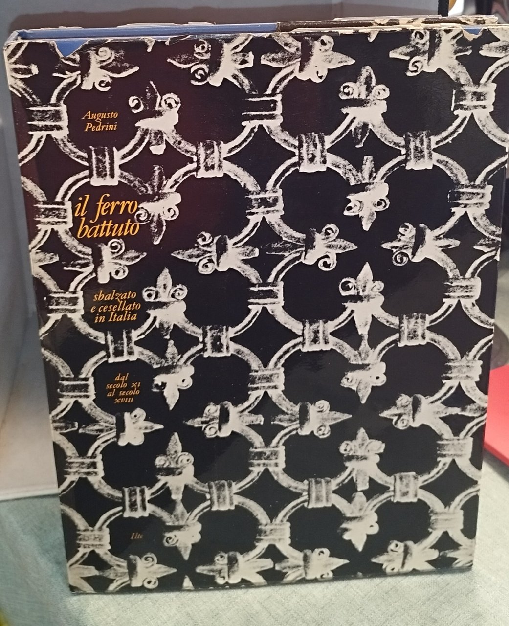 il ferro battuto sbalzato e cesellato in italia | Immagine principale