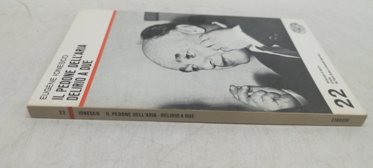 il pedone dell'aria delirio a due eugee ionesco einaudi