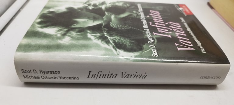infinità varietà vita e leggenda della marchese casati