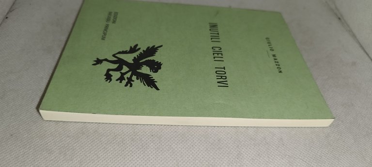 inutili cieli torvi | Immagine Gallery 4