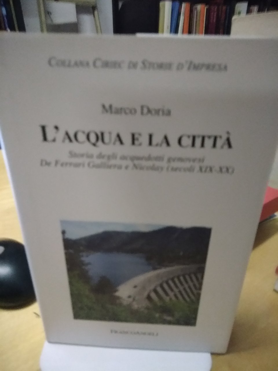 l'acqua e la città storia degli acquedotti genovesi de farrari …