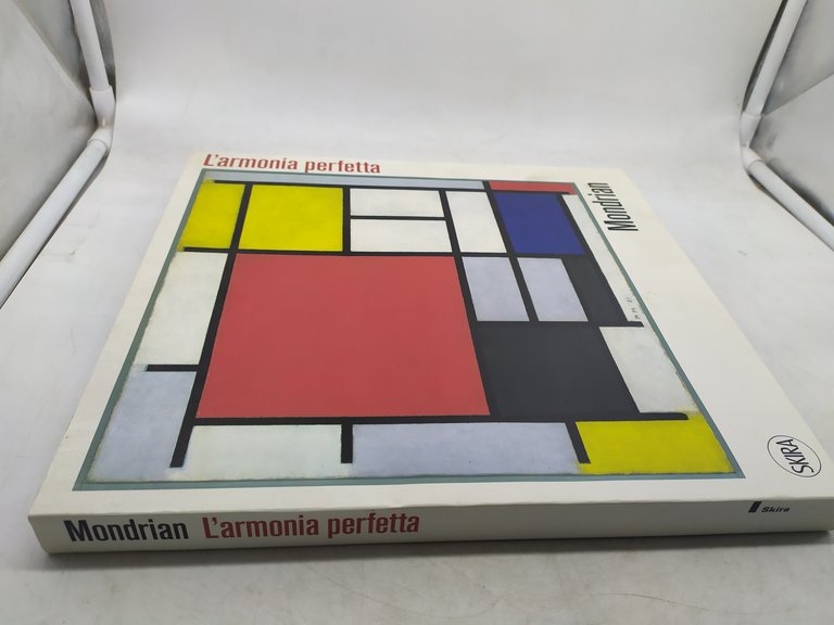 l'armonia perfetta skira mondrian